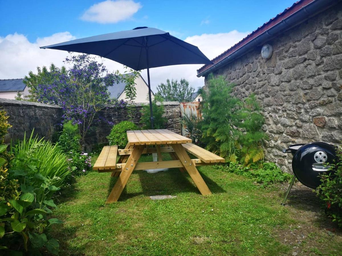 Maison Normande Proche De La Mer Et Des Lieux Touristiques Quettehou Екстериор снимка